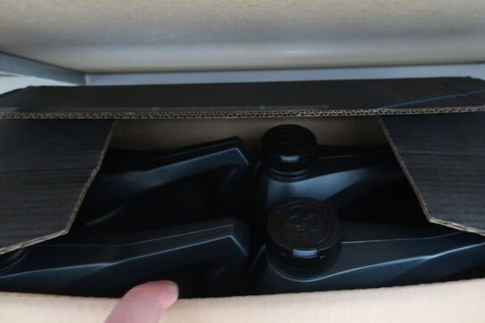 4 stk. motorolie WOLF 5W30 SP/RC D1-3