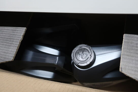 3 stk. motorolie WOLF 5W-30 C2/C3 P/RN