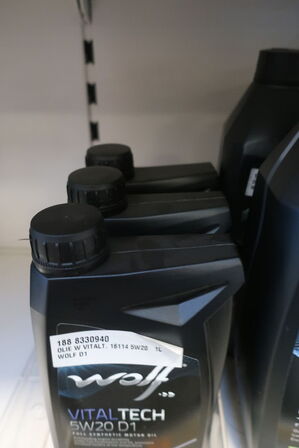 3 stk. motorolie WOLF 5W20 D1