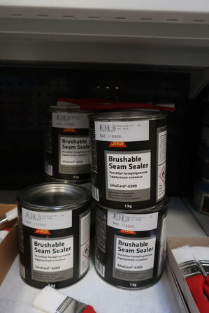 Brushable Seam Sealer samt pensler m.v. 