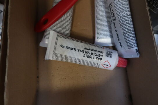 Brushable Seam Sealer samt pensler m.v. 