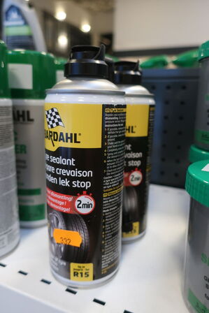 3 stk. silicone grease BARDAHL samt 2 stk. tyre sealant BARDAHL 