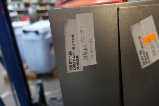 Diverse karosseriplader