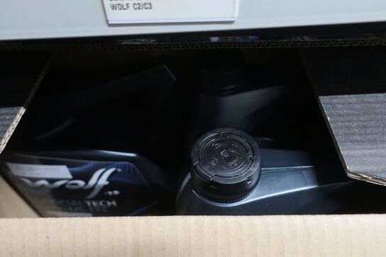 5 stk. motorolie WOLF 5W40 samt 10W60 