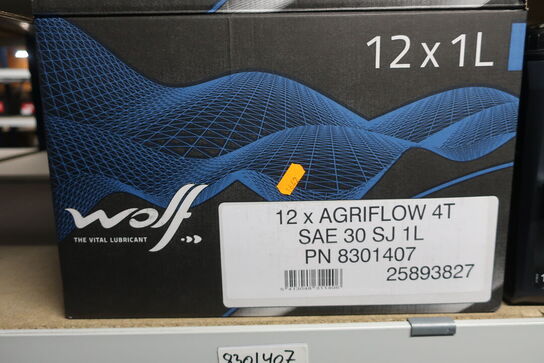 9 stk. motorolie WOLF AGRIFLOW 4T SAE 30 SJ samt 1 stk. gearolie 