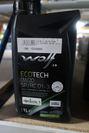 9 stk. motorolie WOLF