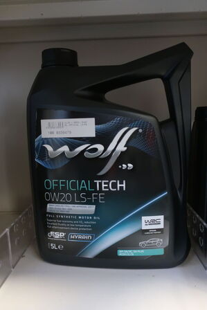 5 liter motorolie WOLF 0W20 LS-FE