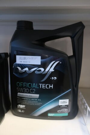 5 liter motorolie WOLF 5W30 C2