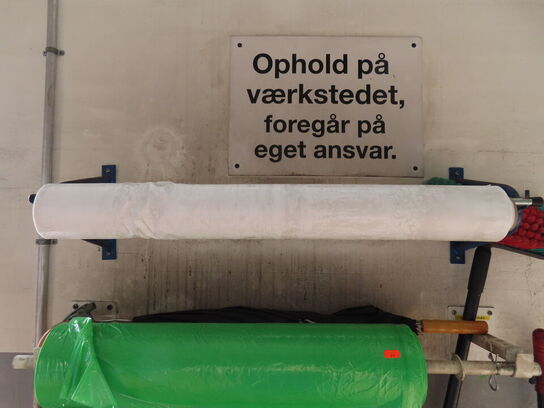 2 ruller indækningsplast m.v.