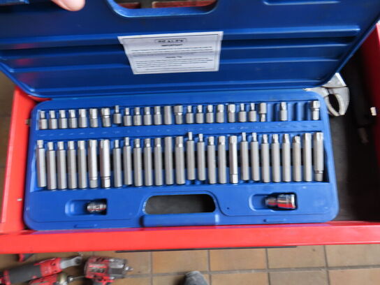 Værkstedsrullevogn med indhold KS TOOLS