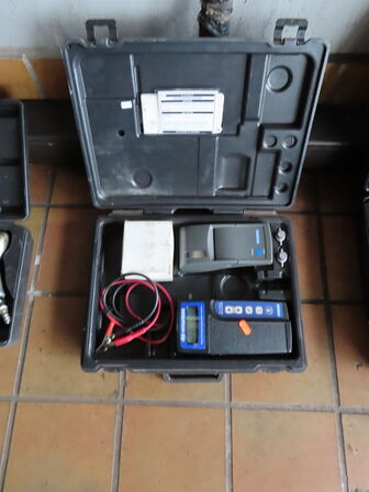Batteritester MIDTRONICS