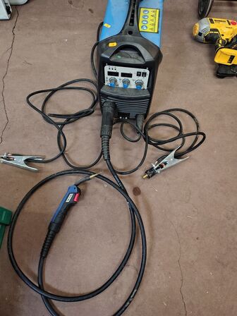 Svejseapparat  BILTEMA  MI160