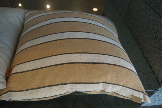 2 stk. Puder