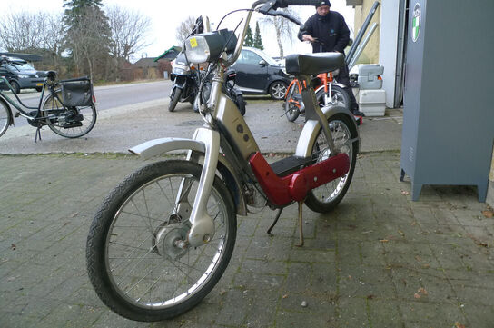 Knallert, Vespa Ciao MOMSFRI