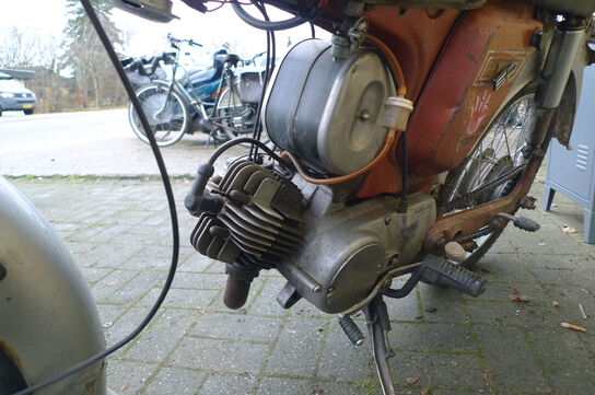 Knallert, Yamaha m/drejeventil motor MOMSFRI