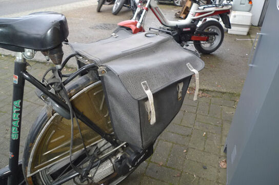 Cykel m/benzin hjælpemotor, Sparta MOMSFRI