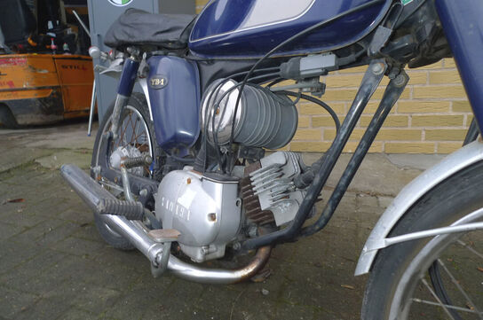 Knallert, Yamaha YB1 0414