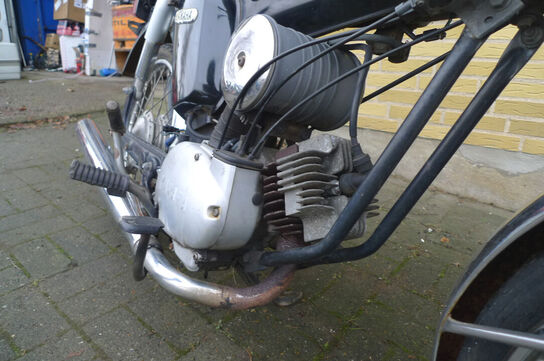 Knallert, Yamaha YB1 1538