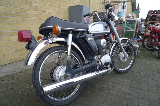 Knallert, Yamaha YB1 1538