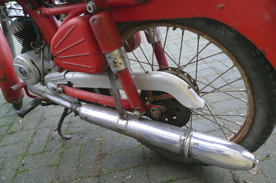 MC, Benelli 2T125cc MOMSFRI