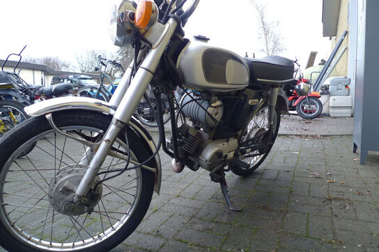 Knallert, Yamaha YB1 1538