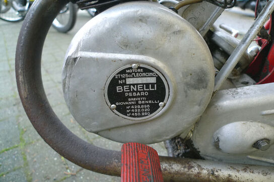 MC, Benelli 2T125cc MOMSFRI
