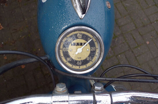 MC, NSU Supermax 200cc 7981 MOMSFRI