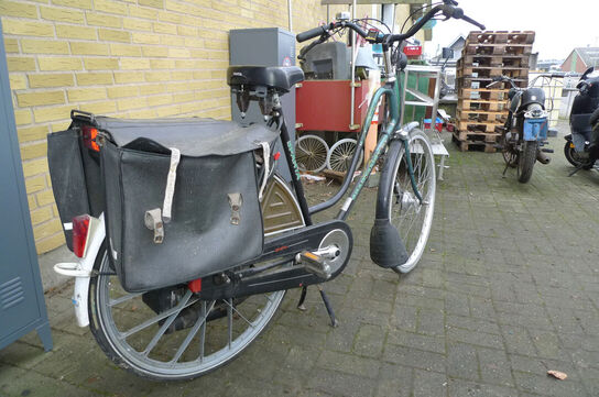 Cykel m/benzin hjælpemotor, Sparta MOMSFRI