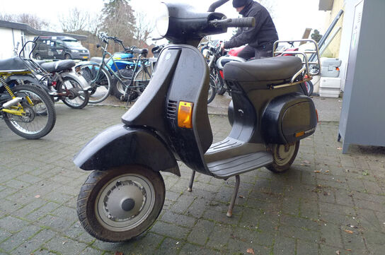 Scooter, Vespa 50V MOMSFRI