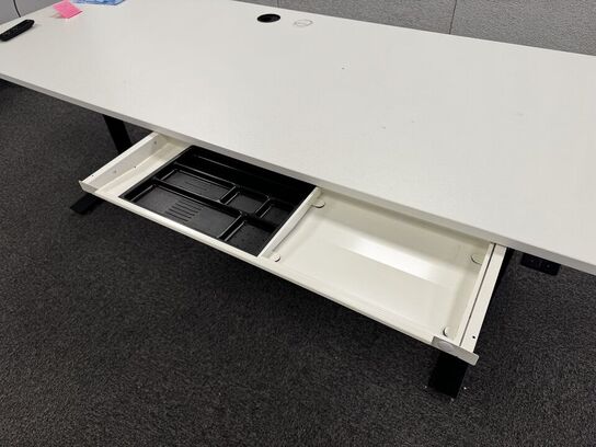 El. hæve/sænke skrivebord 