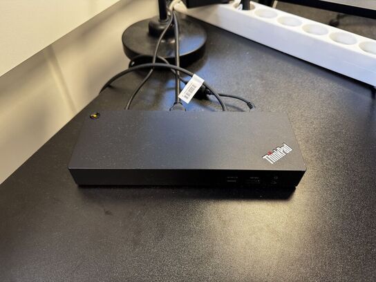 Dockin-station LENOVO ThinkPad Thunderbolt 4 