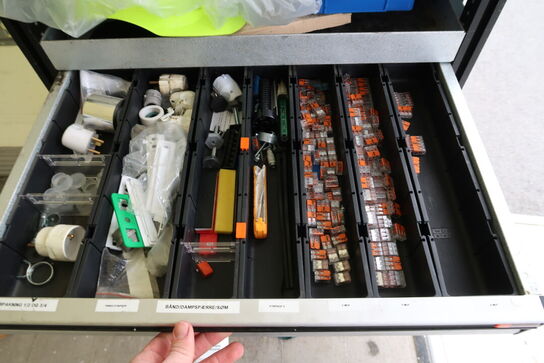 Varebil IVECO 35s18 3,0d Wb4100 Aut.