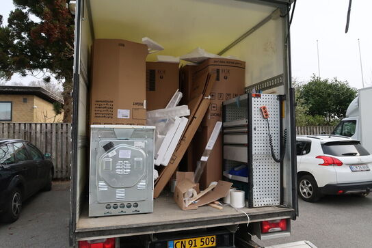 Varebil IVECO 35s18 3,0d Wb4100 Aut.