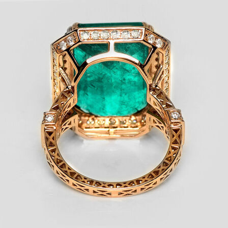 18,70 ct. fin og sjælden smaragd og diamantring i 18 kt. rosèguld