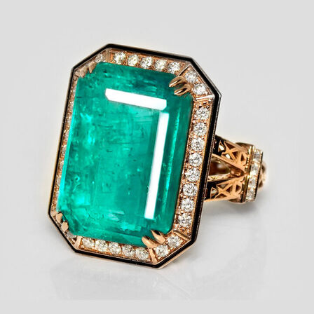 18,70 ct. fin og sjælden smaragd og diamantring i 18 kt. rosèguld