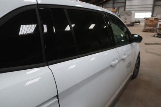 Varebil FORD Grand C-max 1.5tdci (120 Hk ) Van Fwd M6