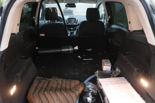 Varebil FORD Grand C-max 1.5tdci (120 Hk ) Van Fwd M6