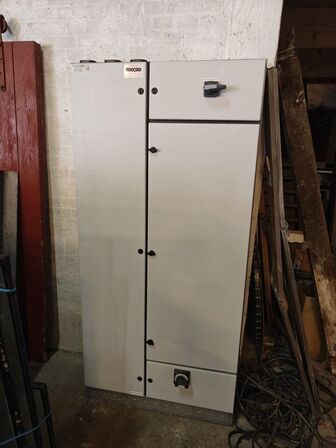 El tavle Fleks m. relæer (MOMSFRI)