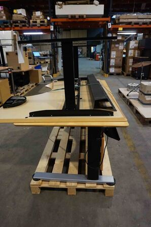 2 stk Elektriske hævesænkeborde 