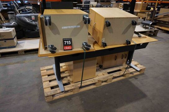 2 stk Elektriske hævesænkeborde med fire skuffemoduler 