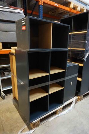 9 stk Ass Kontor moduler 