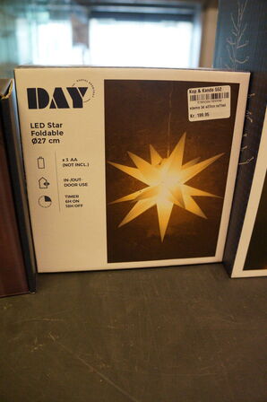 Diverse LED lystræer mv. 