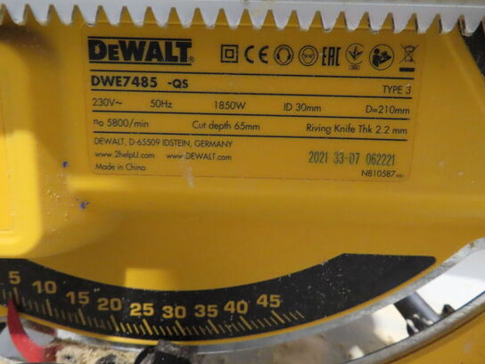 Bordrundsav, DEWALT DWE7485
