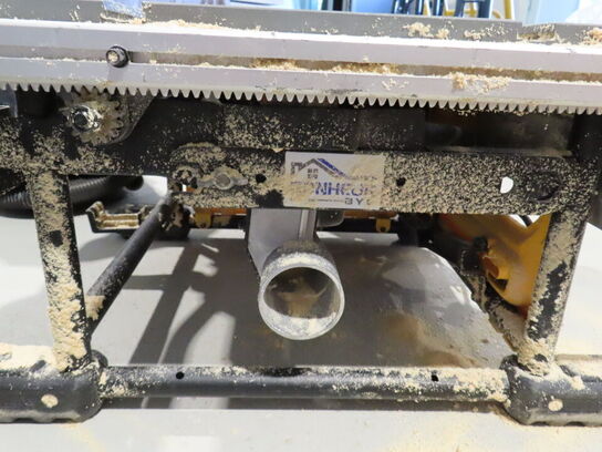 Bordrundsav, DEWALT DWE7485