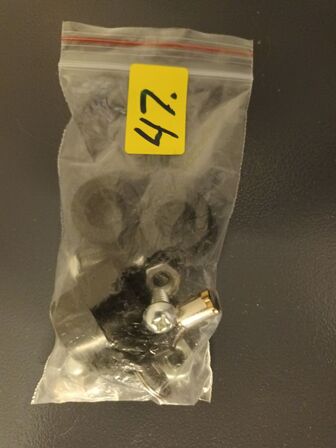 Pengeskab til kode og nøgle