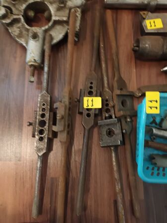 Diverse værktøj til drejebænk, fræser og gevindskæring