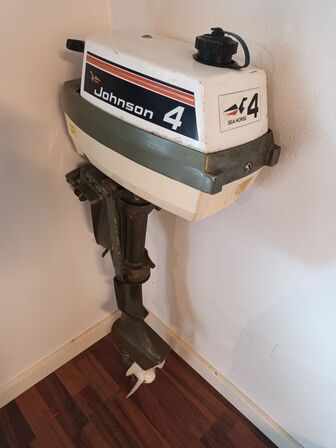 Påhængsmotor JOHNSON