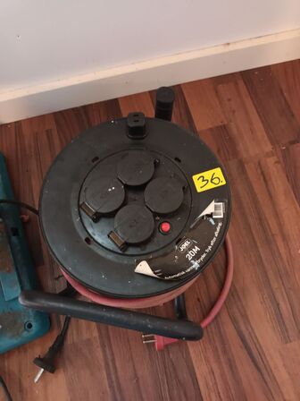 3 stk. Elværktøj og 2 stk. kabeltromler