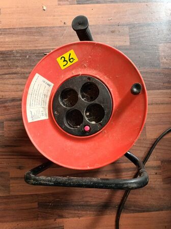 3 stk. Elværktøj og 2 stk. kabeltromler