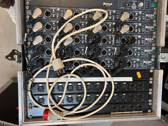 Splitbox m. BSS MSR-602II & MSR-604II 
